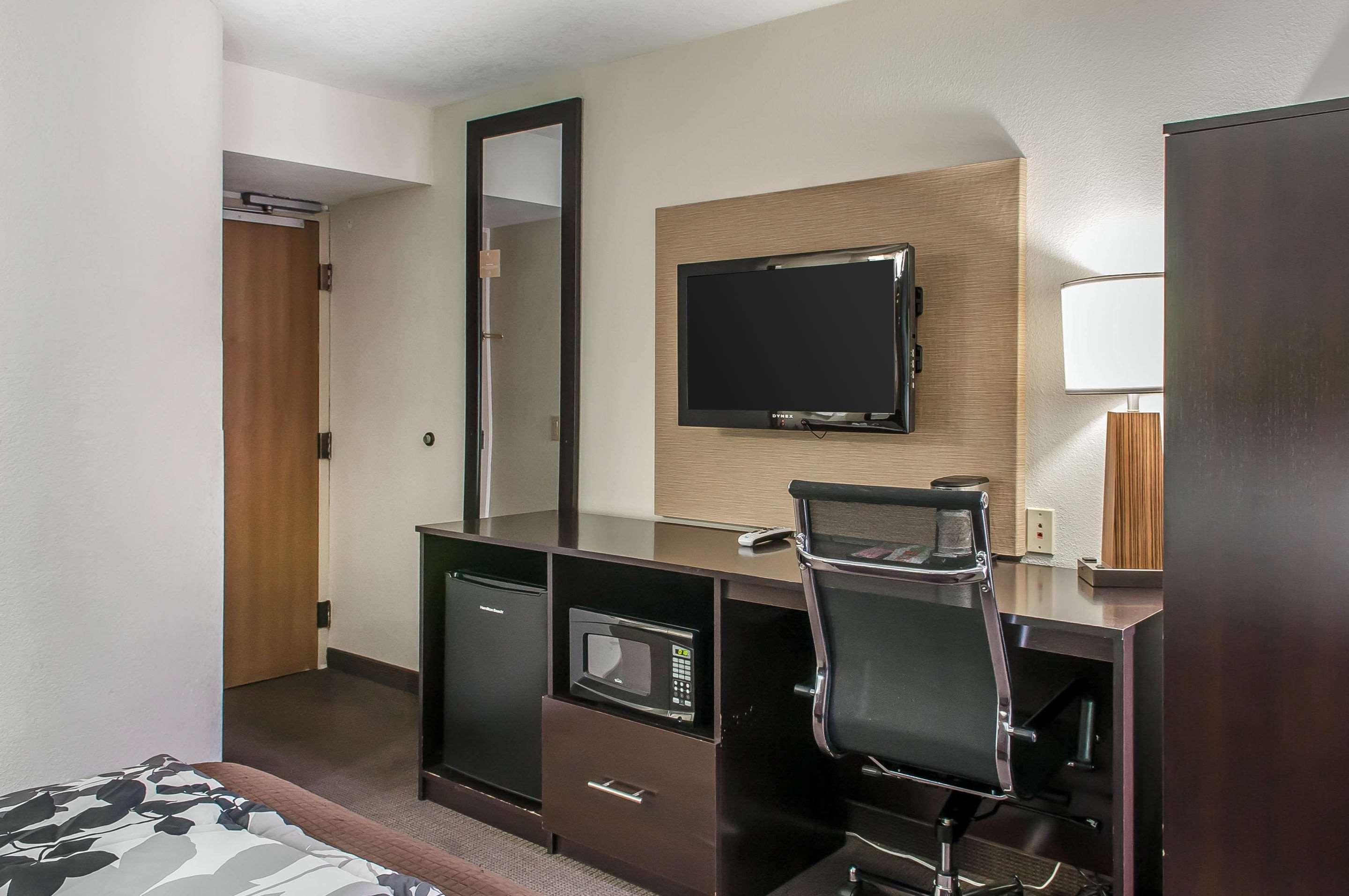 Locanda Sleep Airport 2*